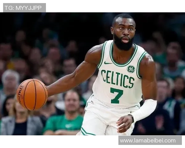 明日对阵步行者！凯尔特人伤病报告：杰伦·布朗、沃尔什出战成疑