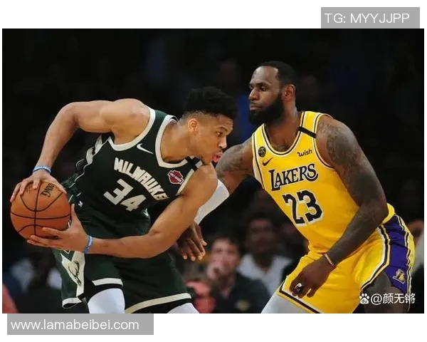 詹姆斯出战也难以领先，半场落后9分，字母哥12分3篮板！